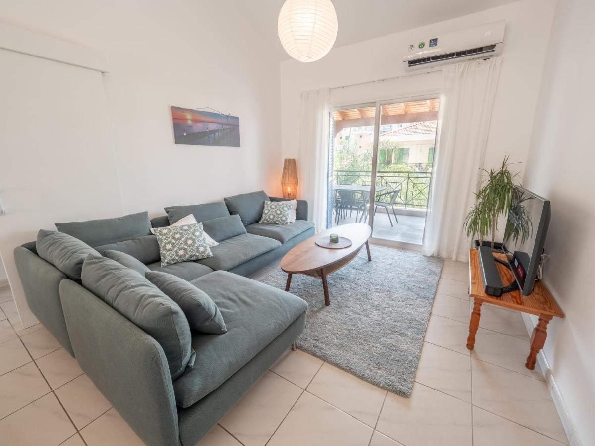 The Salnik Beach Apartment Limassol Exterior foto